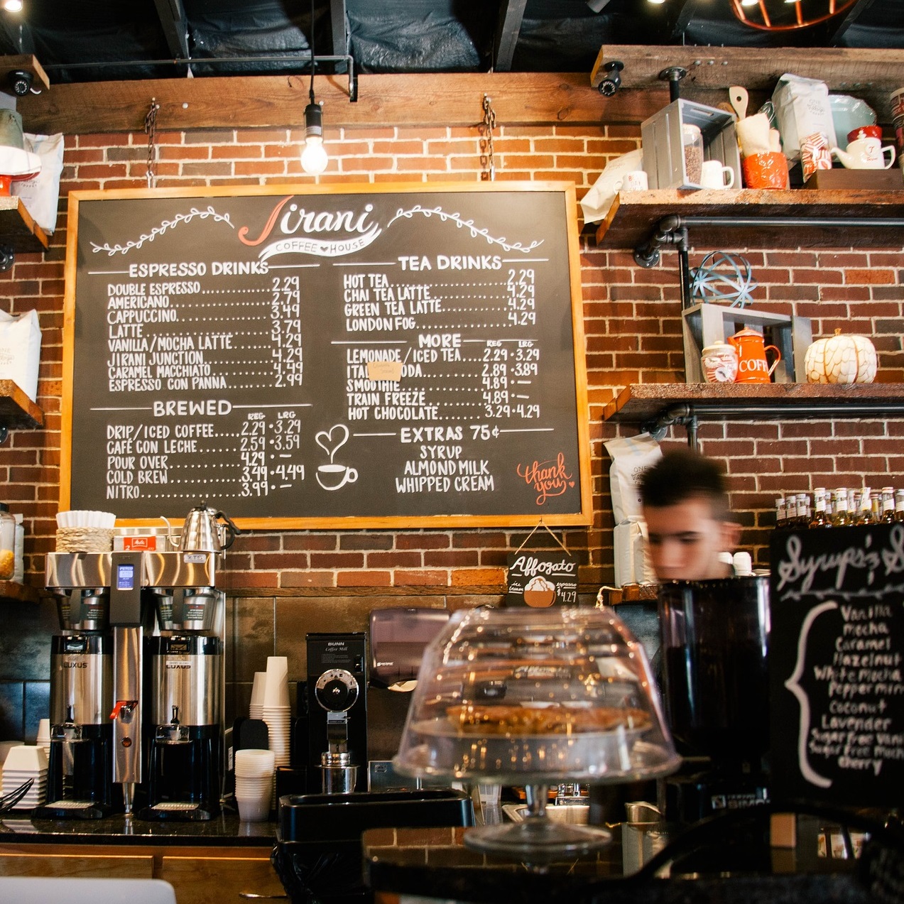 Czy konieczne jest posiadanie licencji na transmisję wydarzenia sportowego w barze/pubie/restauracji?